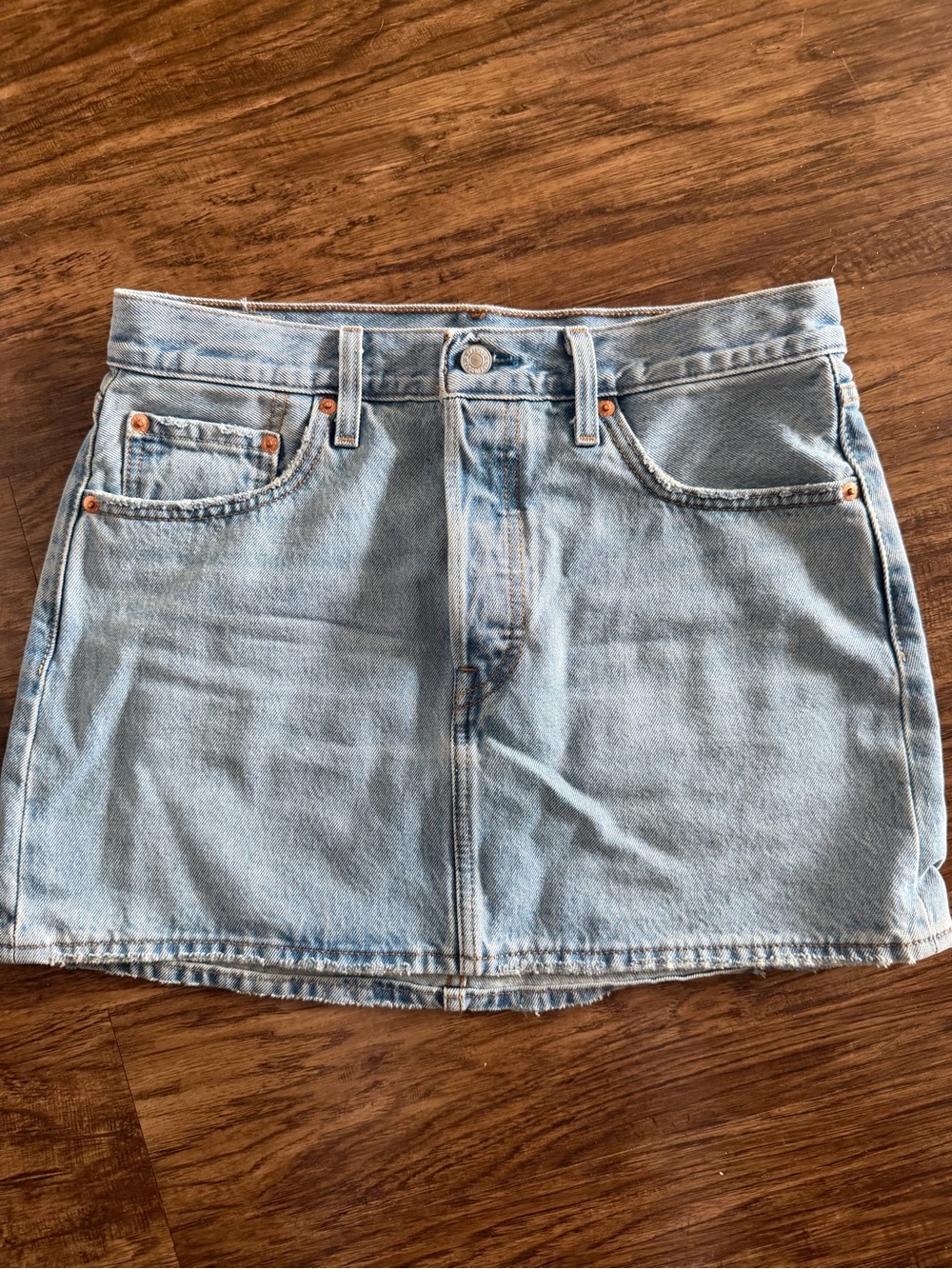 Levi’s Light Wash Denim Mini Skirt